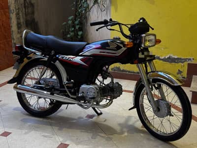 Honda CD-70 2025 Model