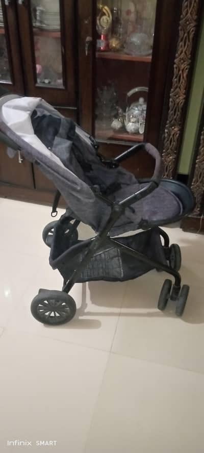 evenflo branded pram