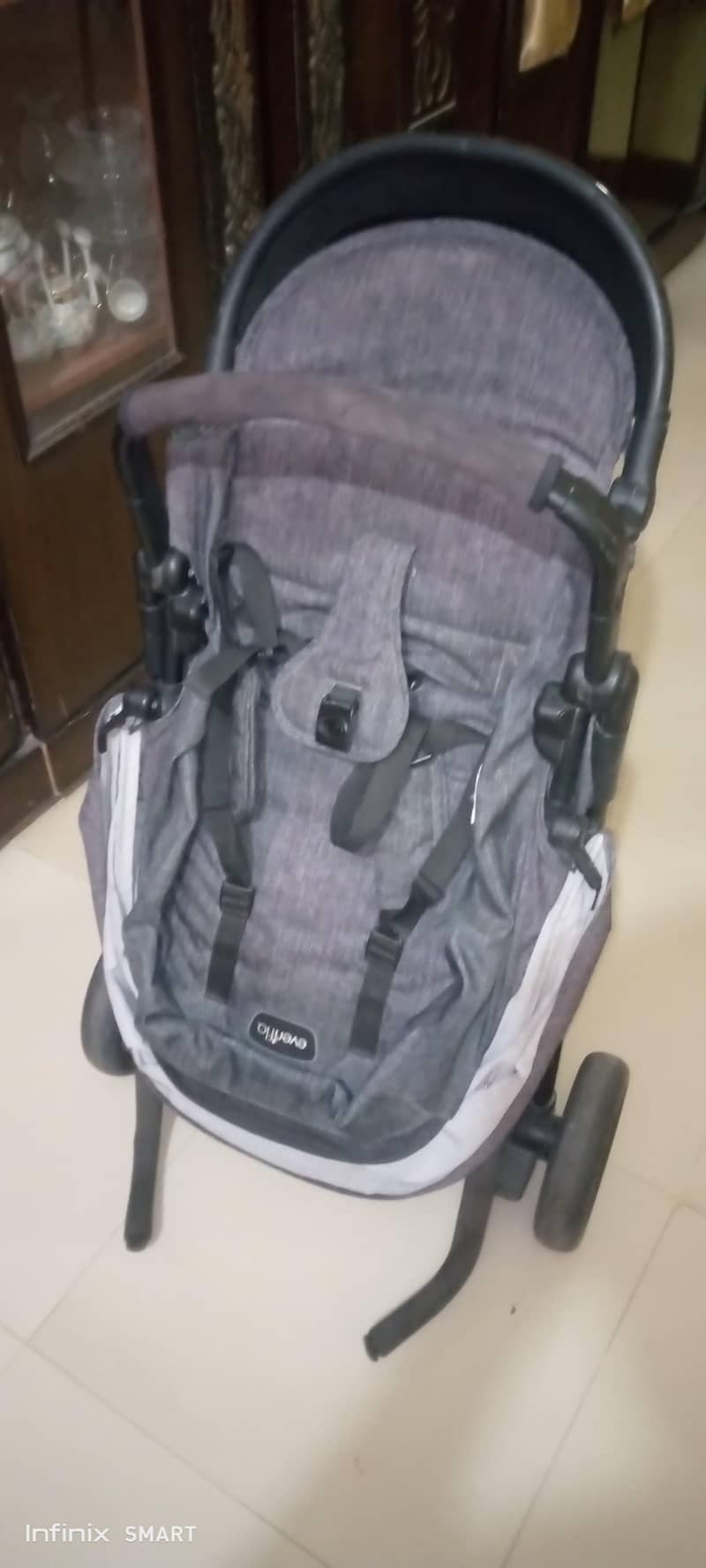evenflo branded pram 4