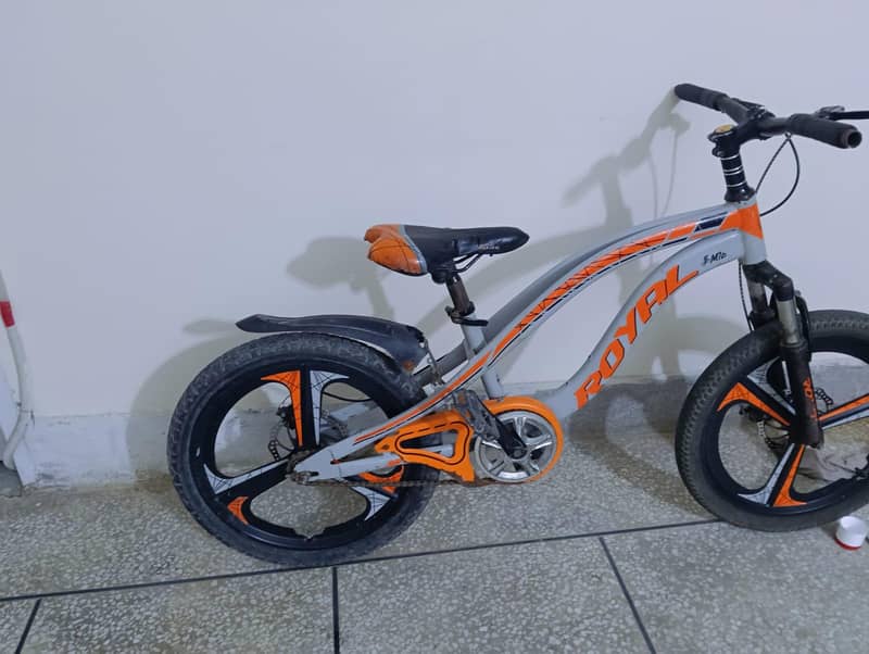 royal cycle medium 3