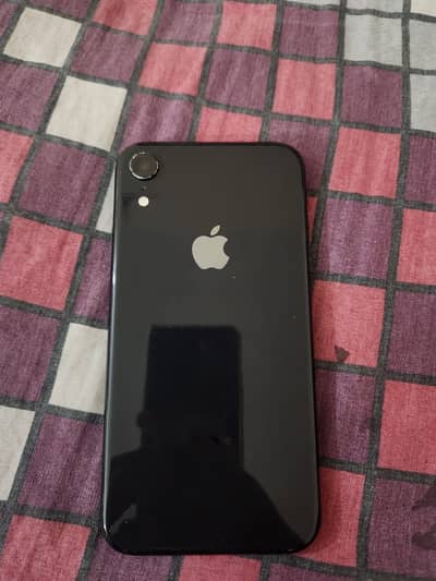 iPhone XR  whatsapp number 03702325563