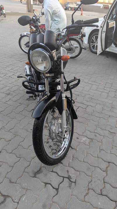 Ybz 125 2017