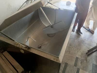 "Milk Chiller for Sale – Excellent Condition, Affordable Price"