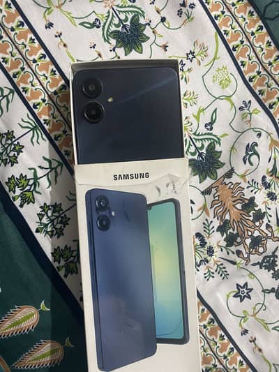 Samsung Ao6 with Box 128 gb dual sim