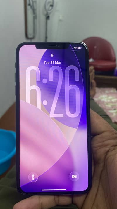 Iphone 11 pro max 64 gb exchange possible read add