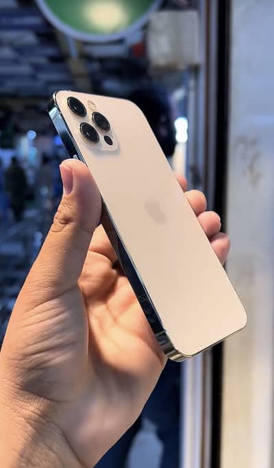 Iphone 12 pro lush condition