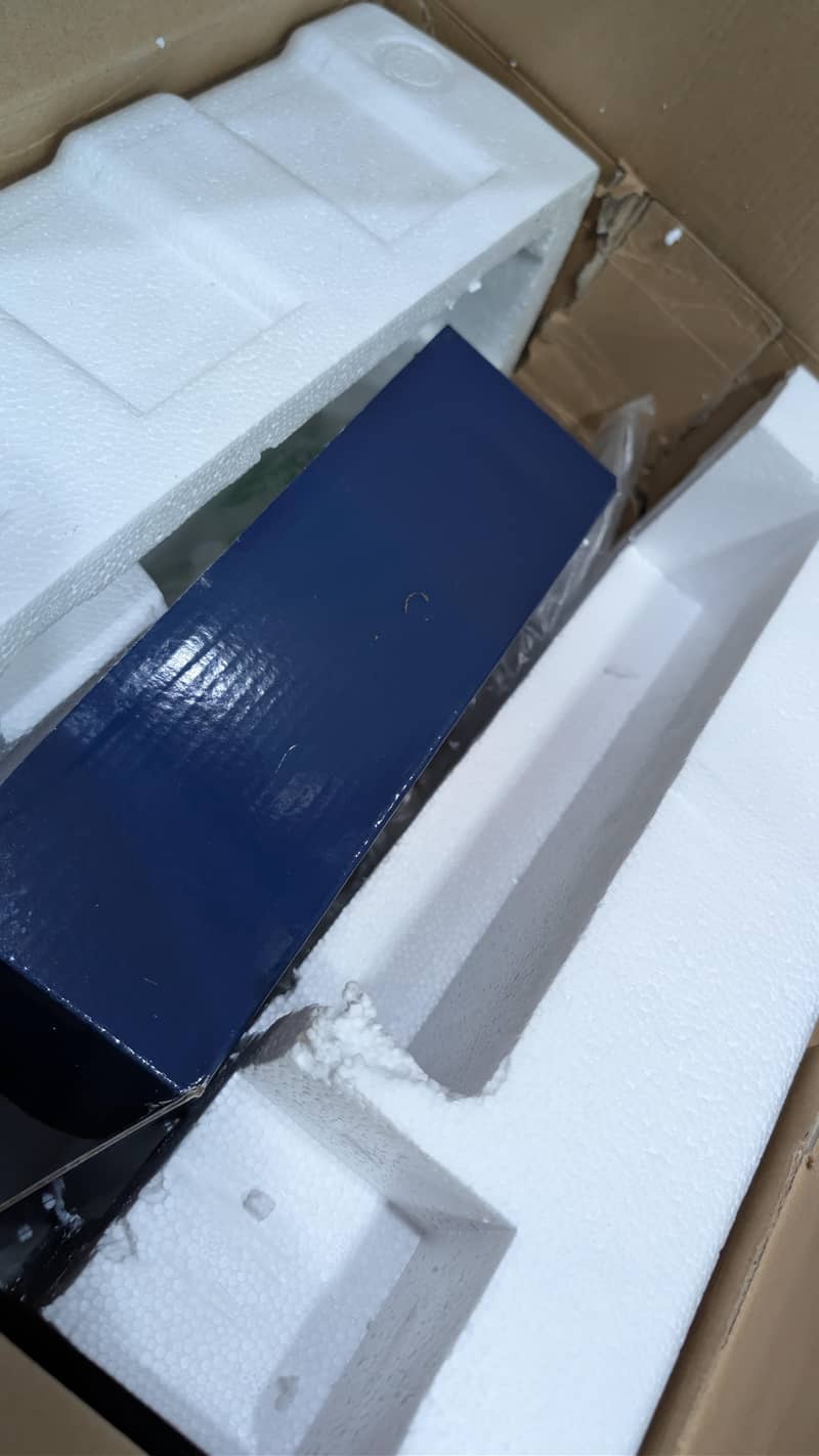 AUTOMATIC COFFEE MACHINE  2