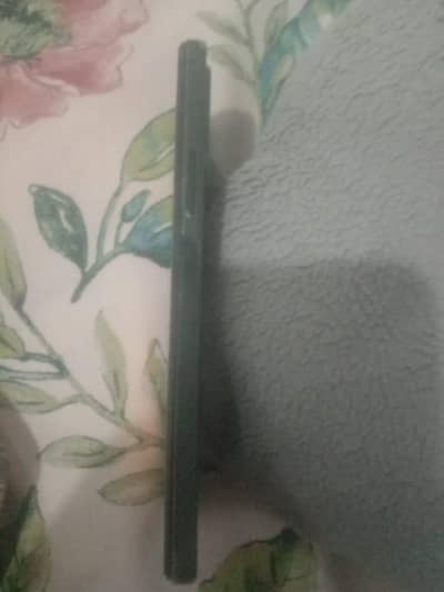 VIVO Y 28.8+8 /128 GB.    Fresh 10/10 condition