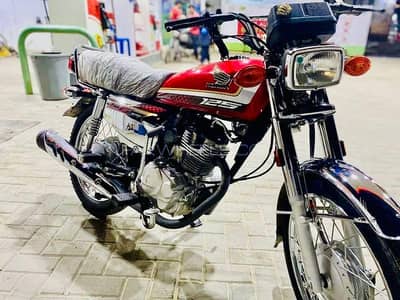 Honda CG 125 Special Edition Model 2025 1150 KM Only Call For Bike