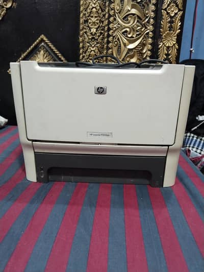 HP laser jet P2015dn