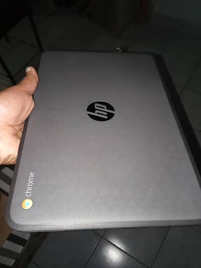 hp chromebook g4 good. . . . . . 03074529063