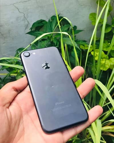 i phone 7 non pta  32 gb