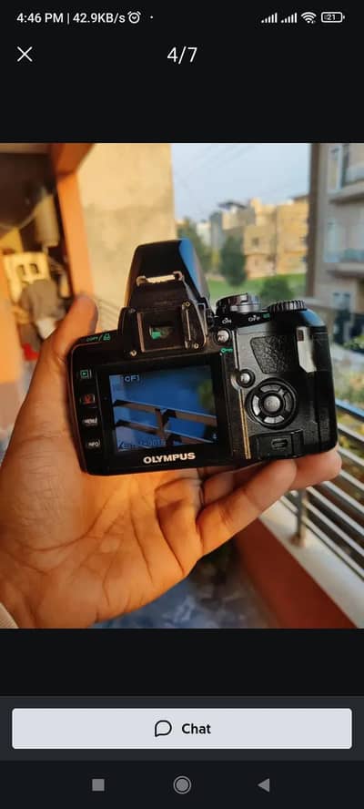 olympus  E400 good condition charger sath ha