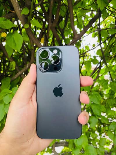 iPhone 15 pro factory unlock 256gb