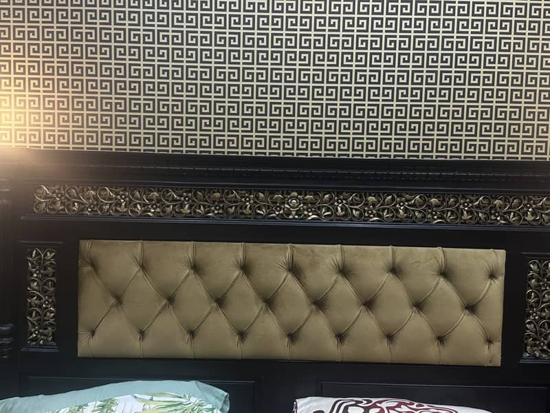 Bed sidetable and dressing table 4