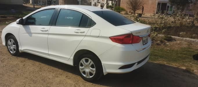 HONDA CITY 1.2 AUTOMATIC CVT MAY 2025 MODEL AVAILABE FOR MONTHLY RENT