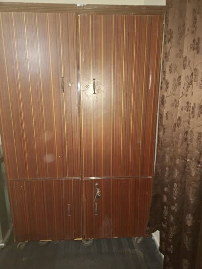 ful size wardrobe wooden made