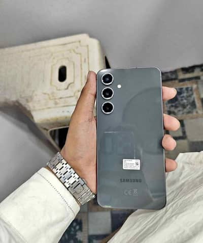 Samsung S24fe Non PTA