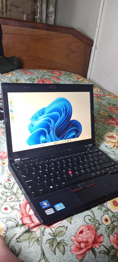lenovo thinkpad laptop 