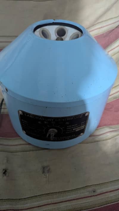 Laboratory Centrifuge