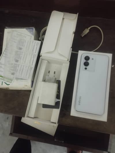 infinix note 12 (8+3) 128 in mint condition