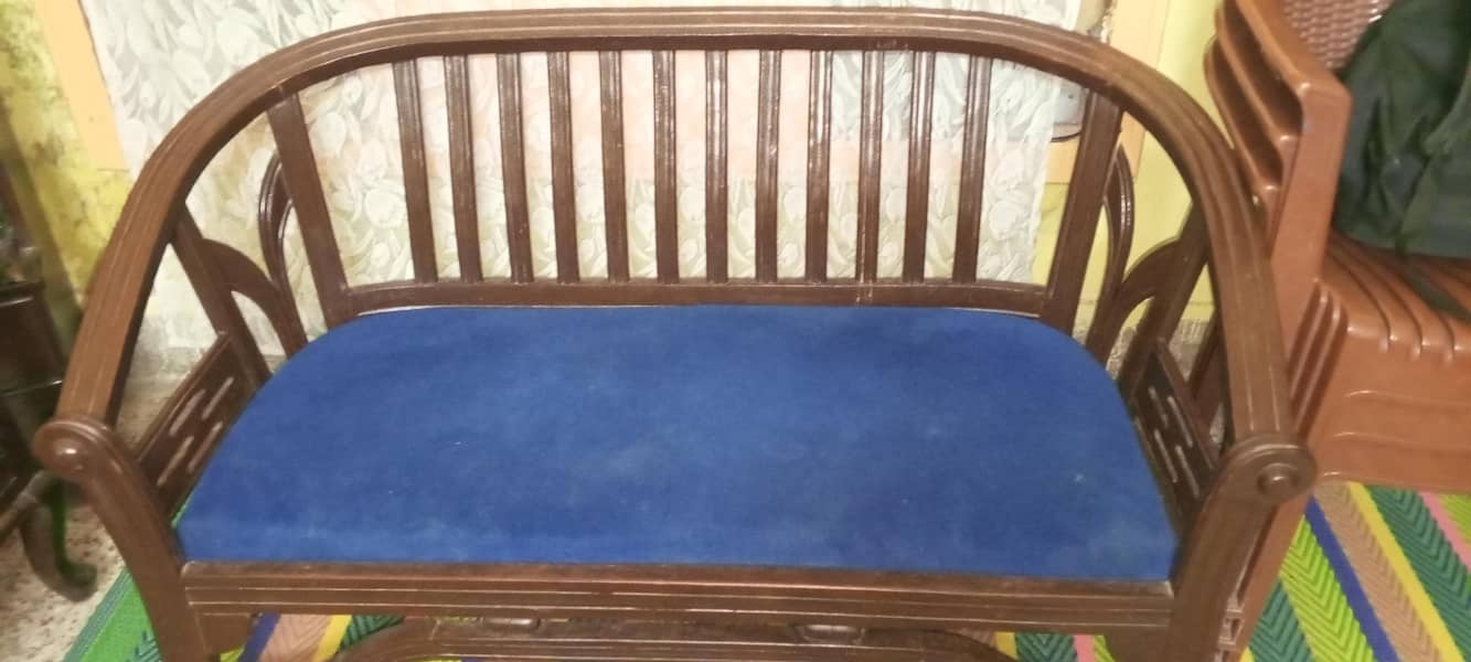 sofa set good condition 0