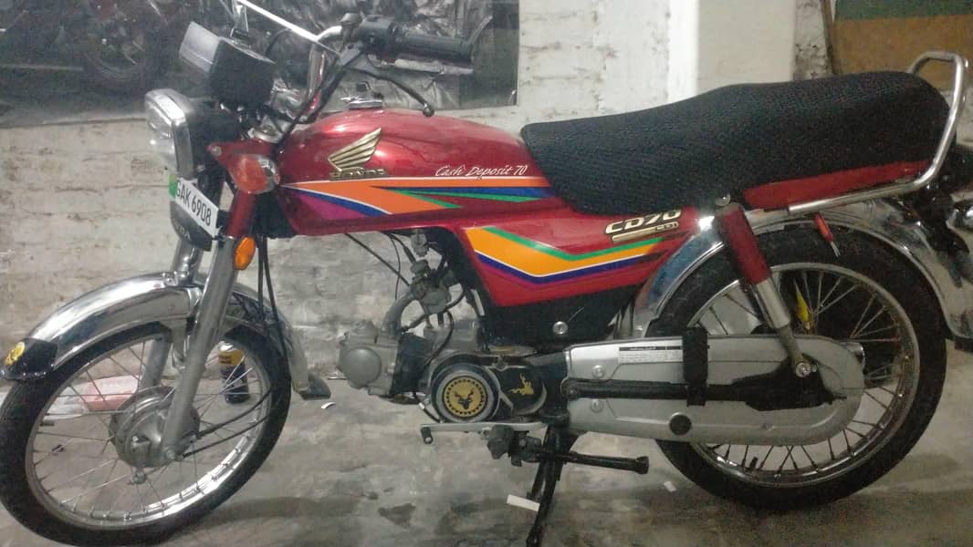 Honda CD 70cc Model 2011 4