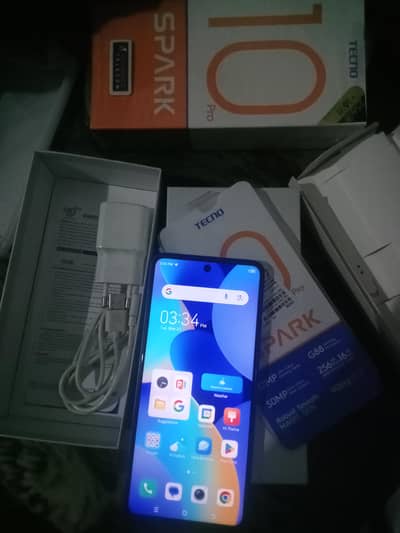 tecno spark 10pro 8+8gb ram 256gb memey