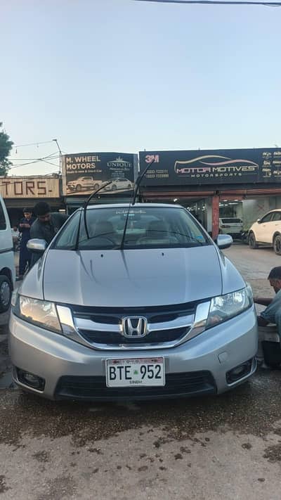 city 2021 auto bumper to bumper orignal first owner