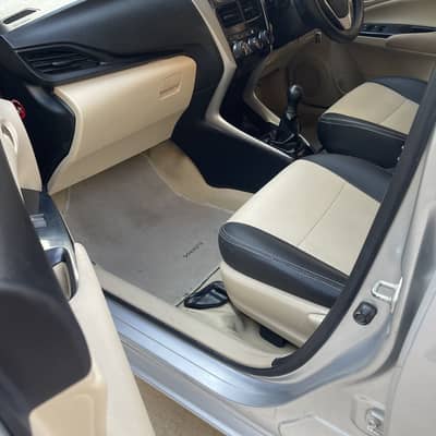 Toyota Yaris GLI 1.3 Manual