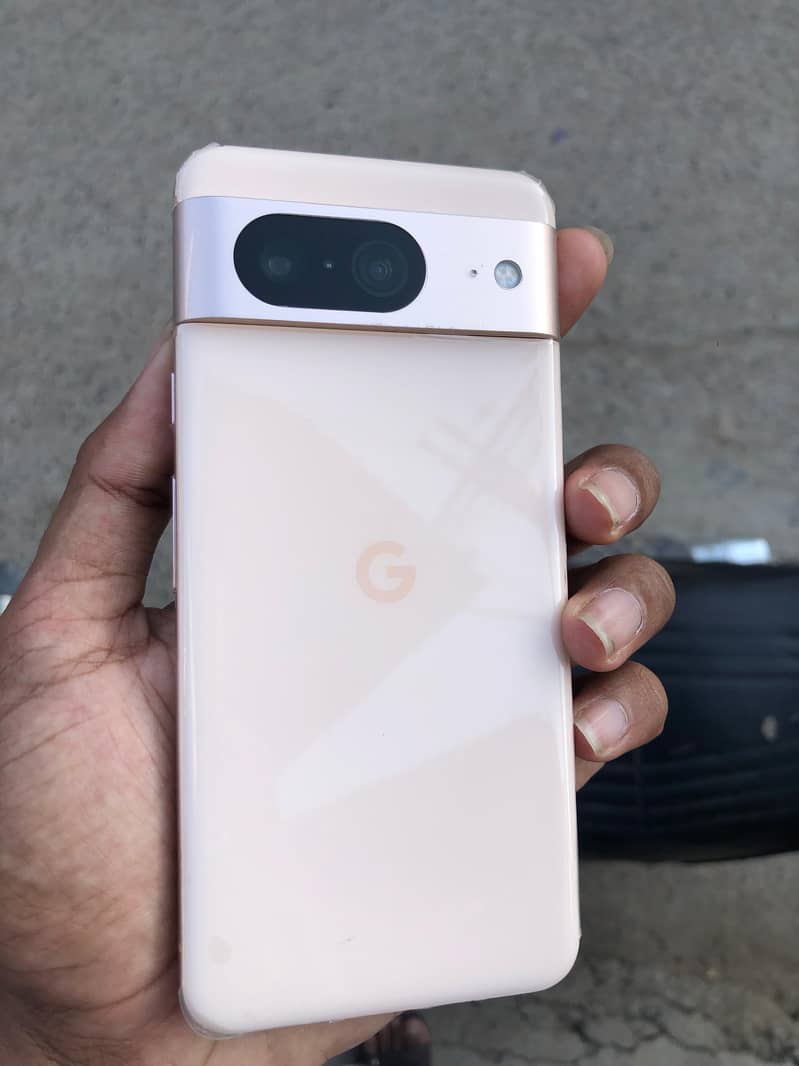 Google pixel 8 1