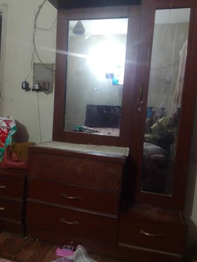 mirror 3 years used