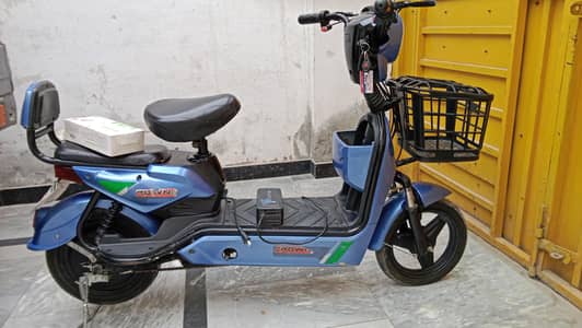 Electric scooty for sale