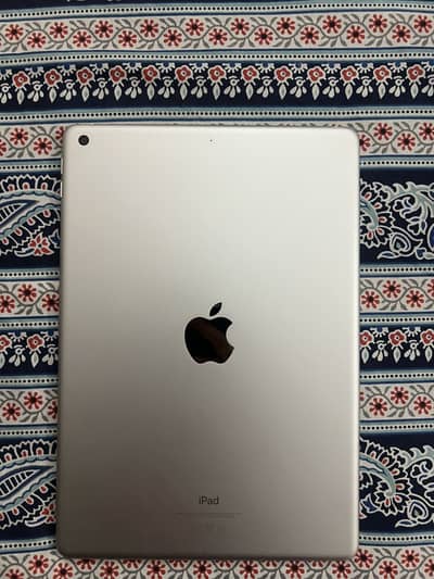 ipad 7th generation 32 GB