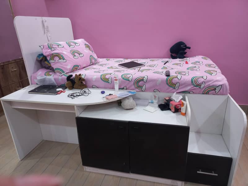 single bed +Table+Storage 2