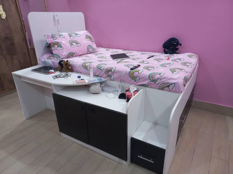 single bed +Table+Storage 3