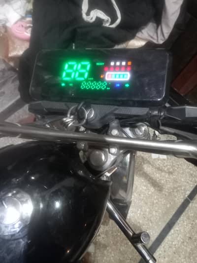 electric bike lethiam iron batry ka sath  and 1500 wat motor  60 km