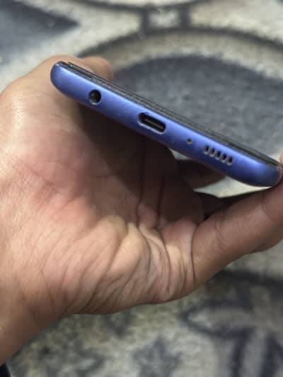 Samsung galaxy A21s 4/64 box available only front camer not working