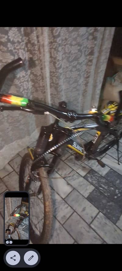 sumac mountain bike in 10/10 condition