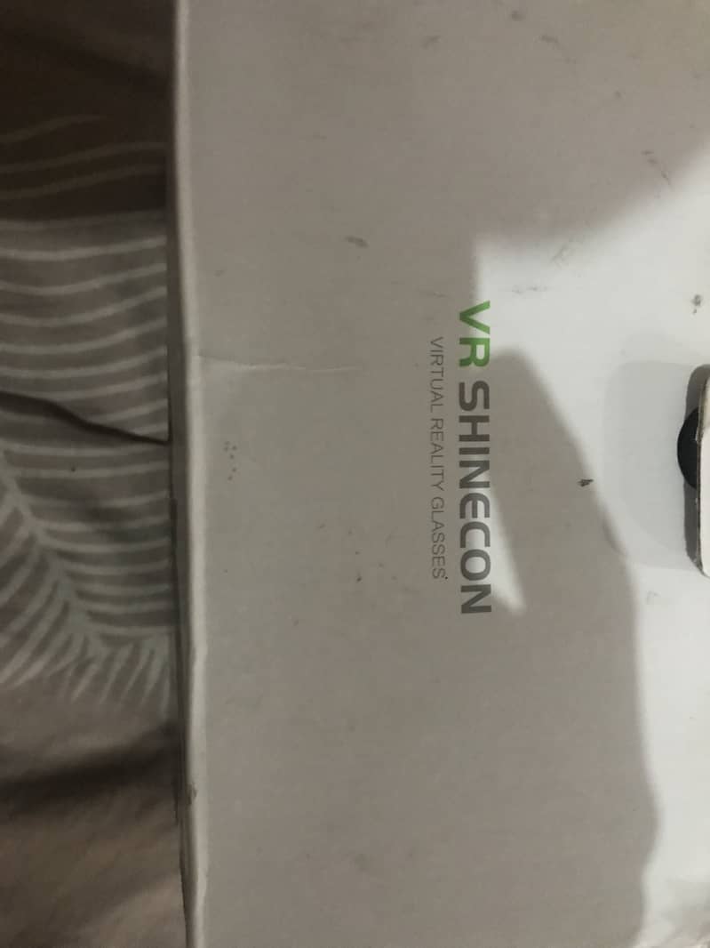 Silicone vr headset with controller 4