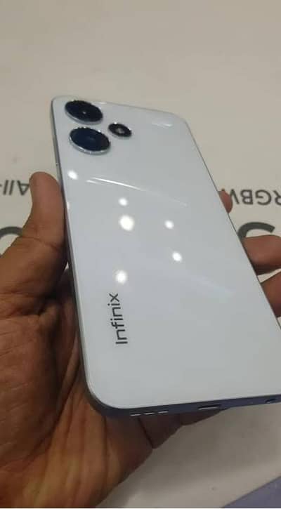 infinix hot 30 play condition 10 by 10 full box