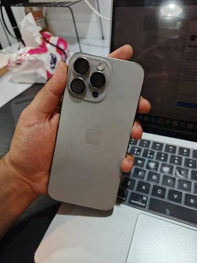 iPhone 15 Pro Max | 256GB | Non-PTA