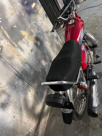 Honda 125 lush condition first owner