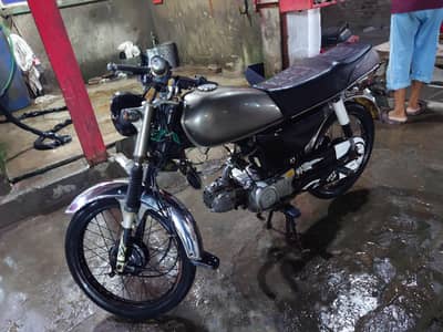 Honda cd 70 2010 into cafer racer