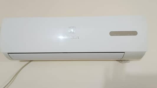 Electrolux Ac 1 Ton non inverter