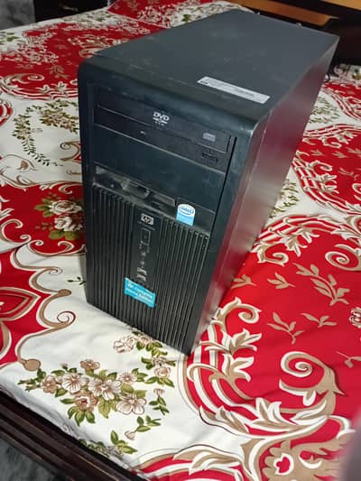 HP Compaq Full Desktop Set  | 19" Dell LCD  | Full Cables 