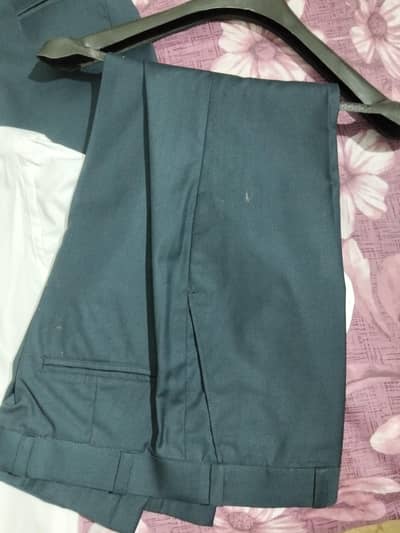 pant Court and shirt