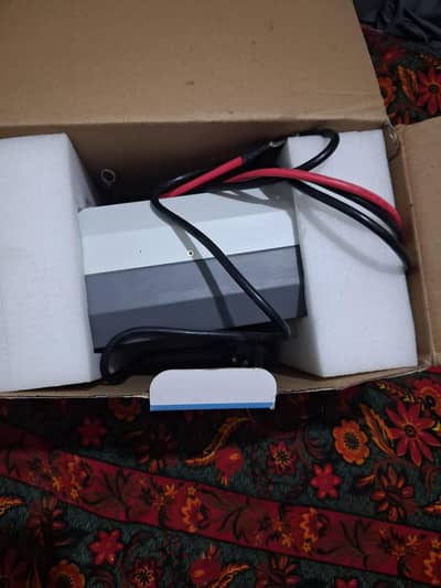 Inverex Solar Inverter 1kv under warranty sealed never Repair