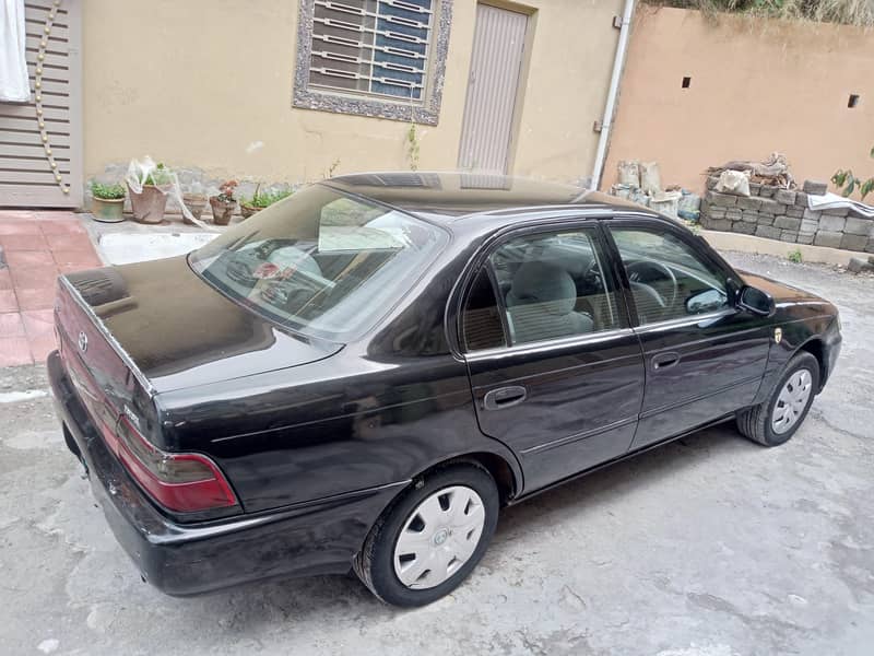 Toyota Corolla Xe automatic 5