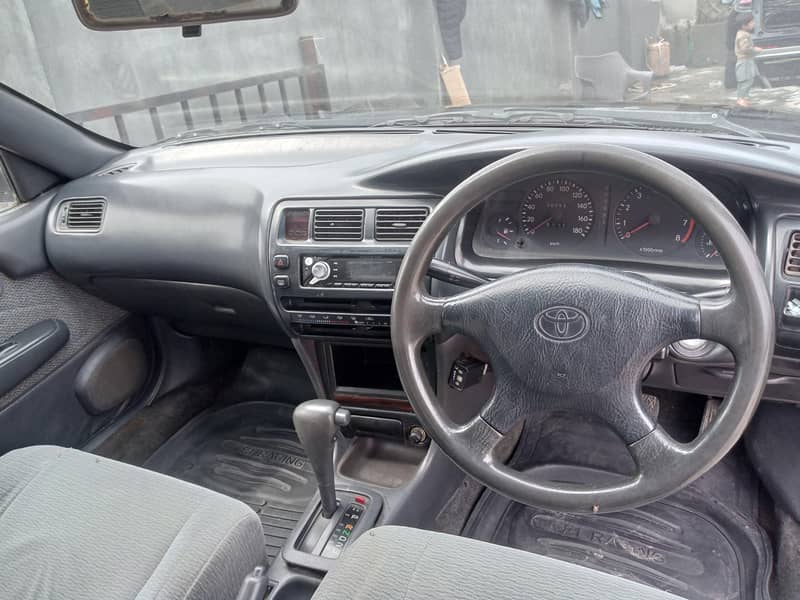 Toyota Corolla Xe automatic 8